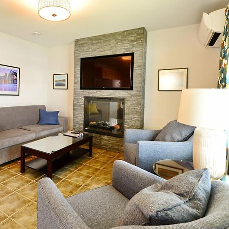 Keltic Quay Cottages & Bayfront Lodge Whycocomagh Экстерьер фото